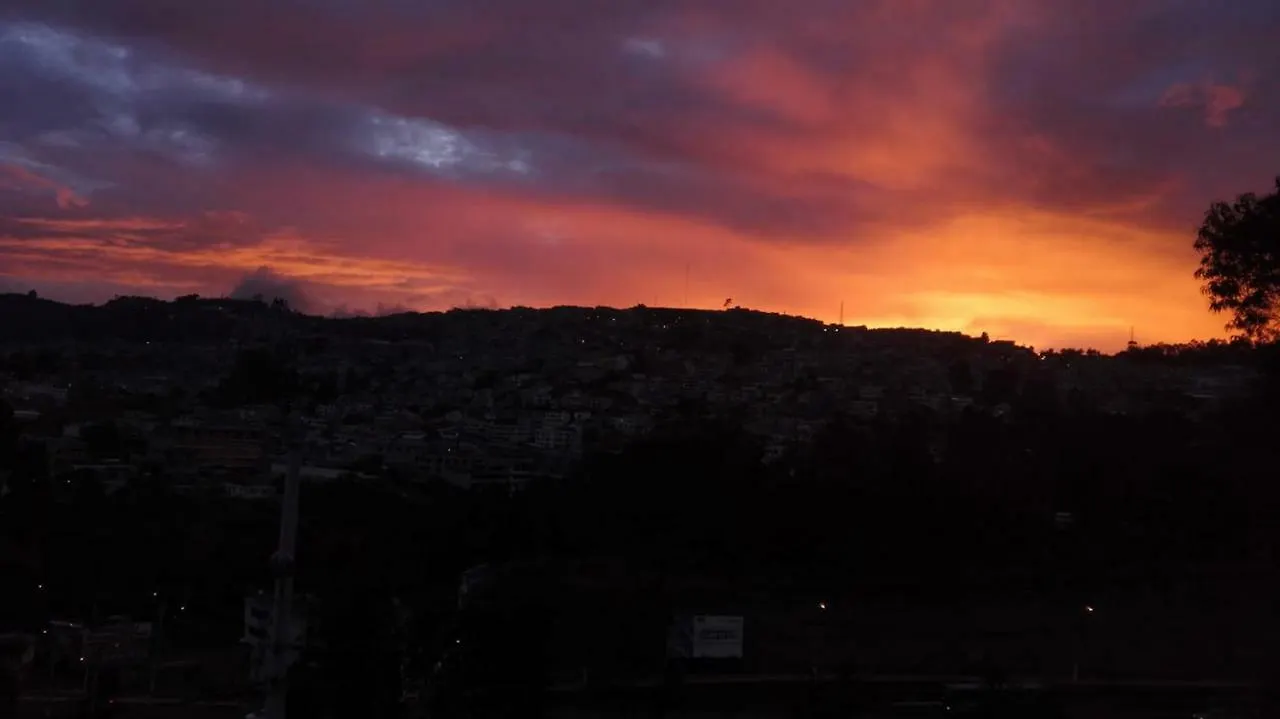 Quito Condor Hostal Vendégház