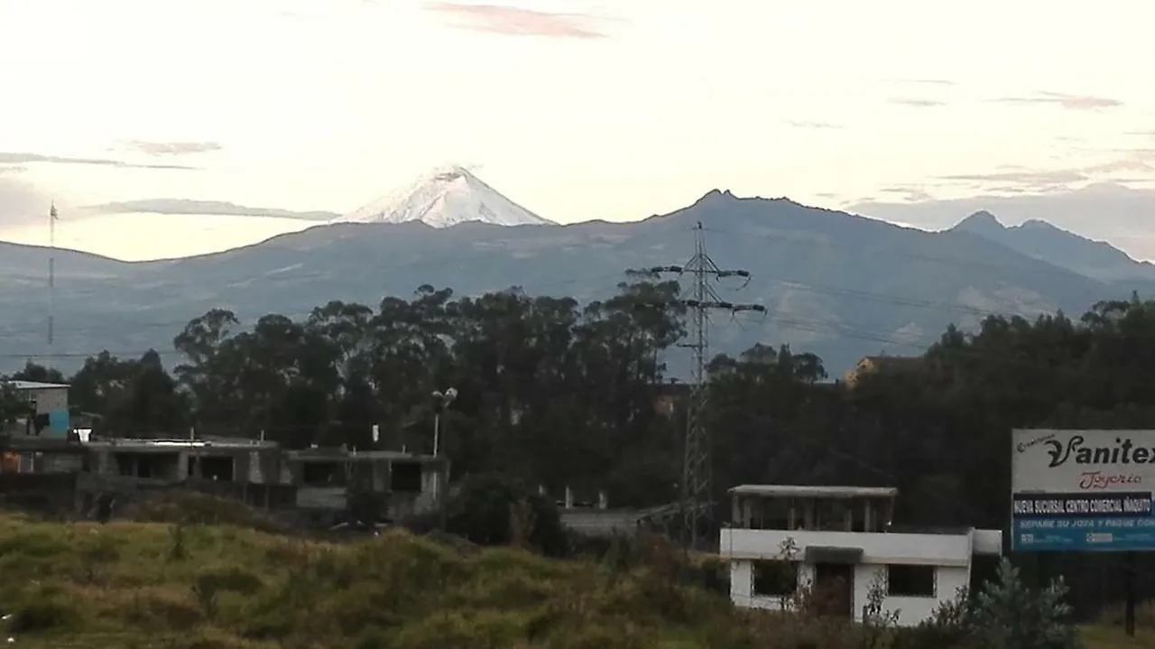 Quito Condor Hostal